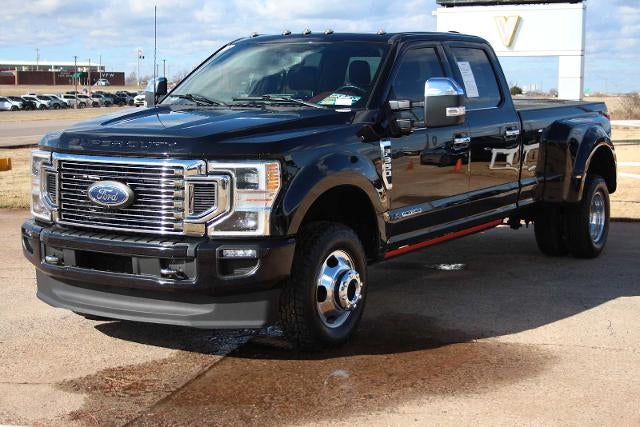 2022 Ford Super Duty F-350 DRW Platinum