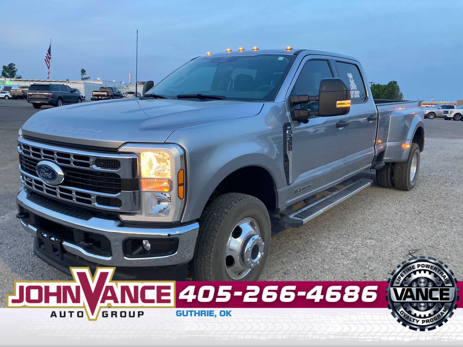 2024 Ford Super Duty F-350 DRW Pickup XLT