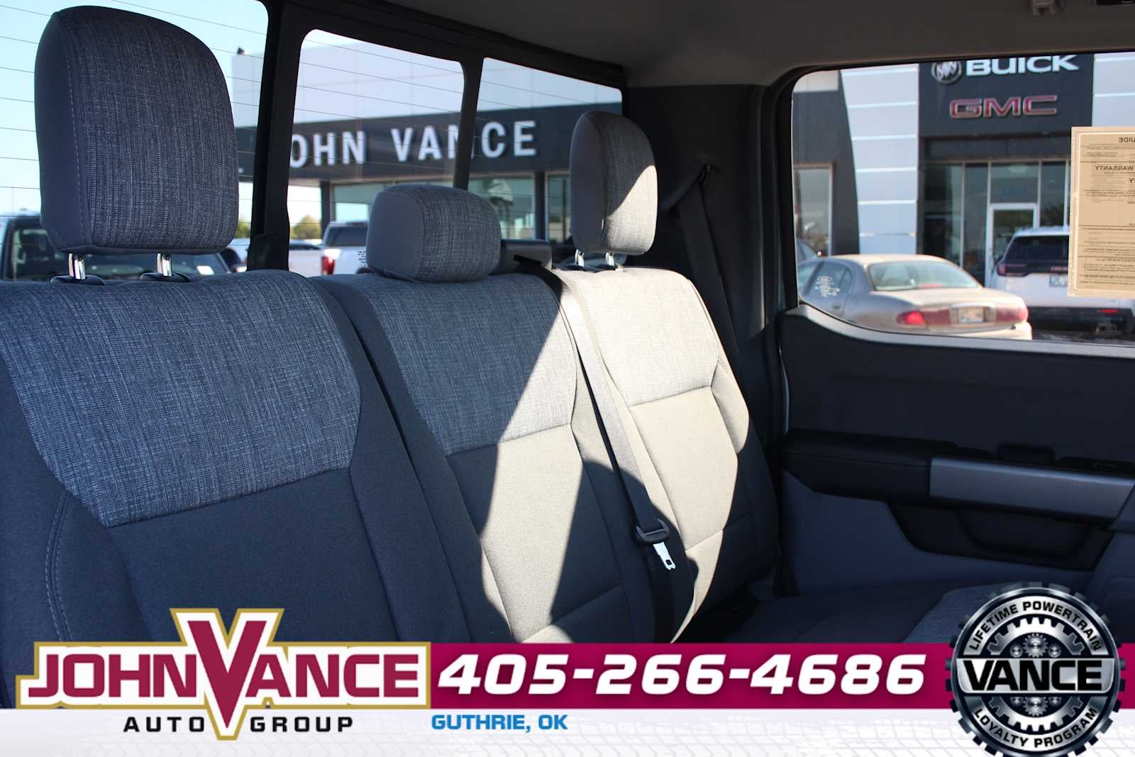 2024 Ford Super Duty F-350 DRW Pickup XLT