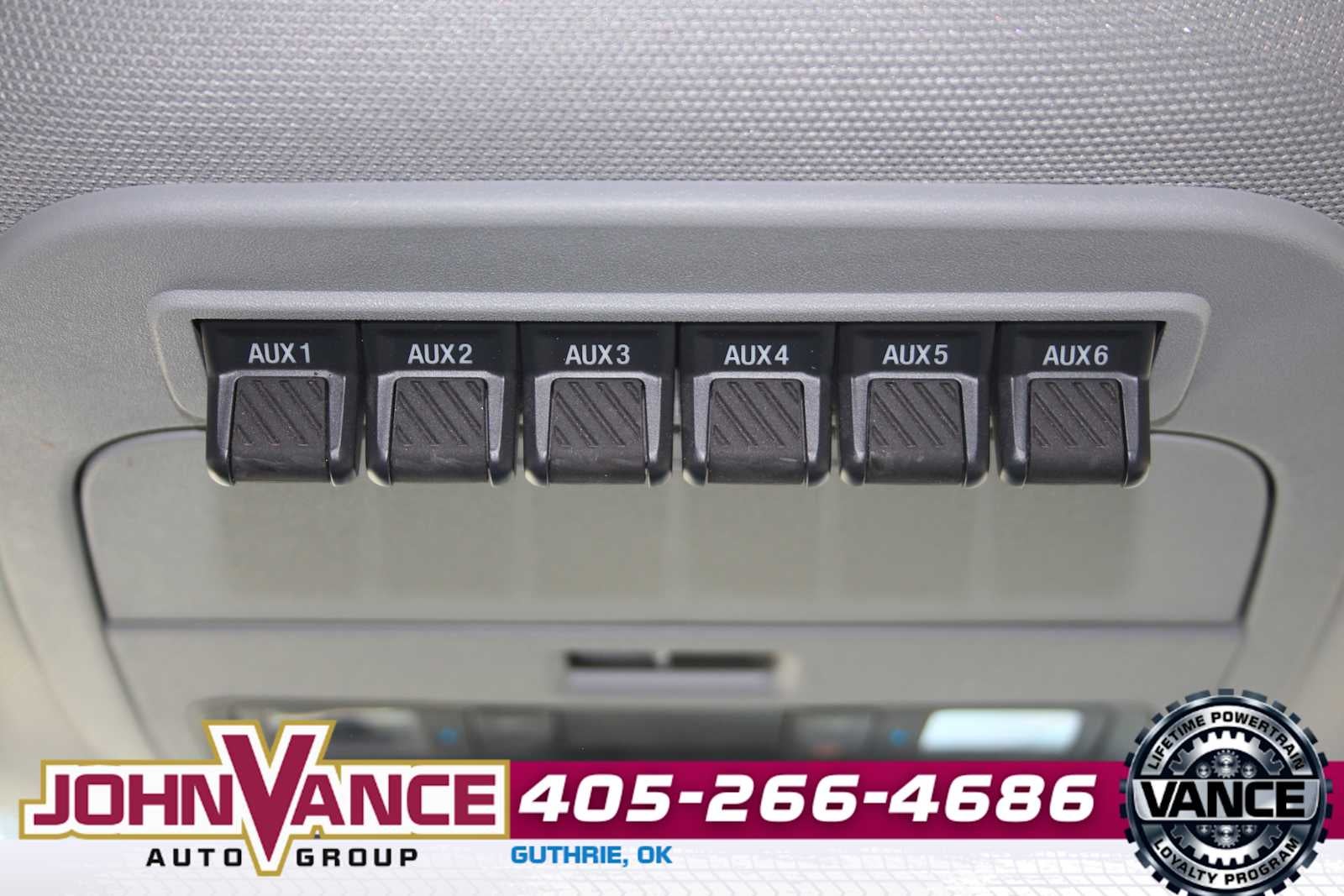 2024 Ford Super Duty F-350 DRW Pickup XLT