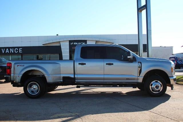 2024 Ford Super Duty F-350 DRW Pickup XLT