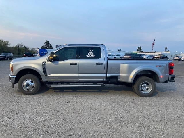 2024 Ford Super Duty F-350 DRW Pickup XLT