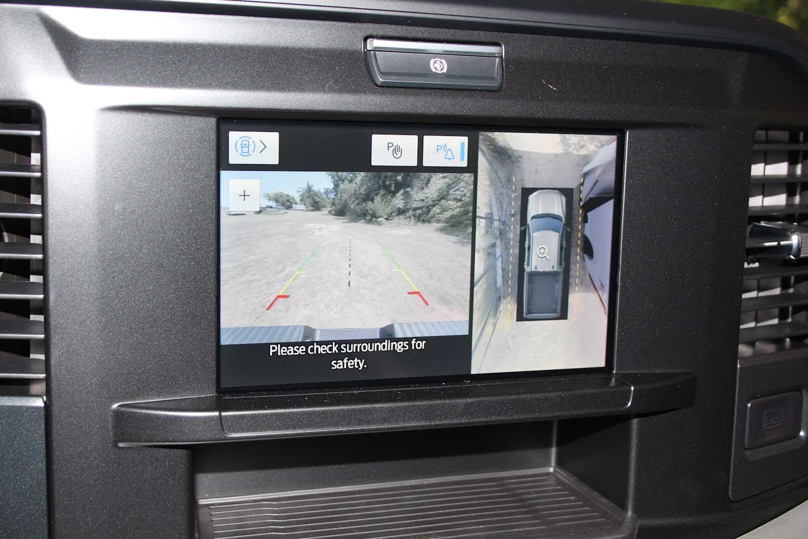 2026 Ford Super Duty F-350 DRW Pickup XLT