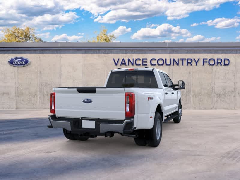2026 Ford Super Duty F-350 DRW Pickup XL