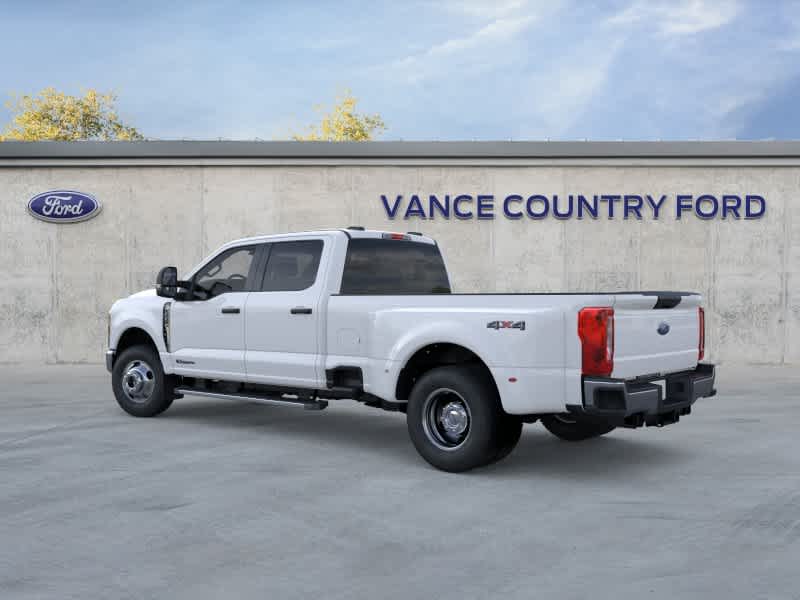 2026 Ford Super Duty F-350 DRW Pickup XL