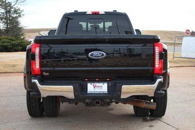 2024 Ford Super Duty F-350 DRW LARIAT