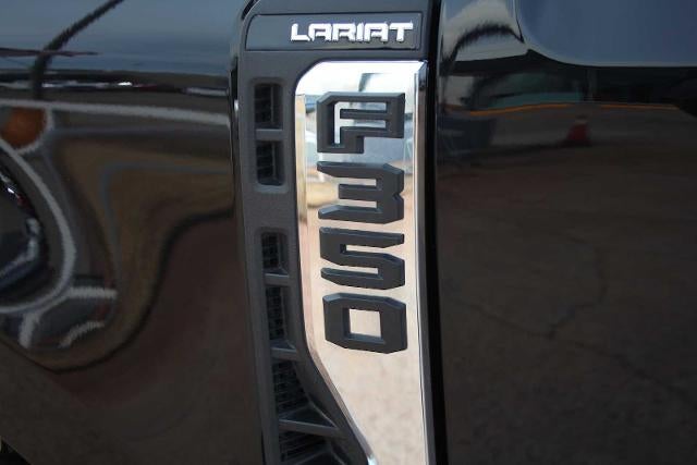 2024 Ford Super Duty F-350 DRW LARIAT