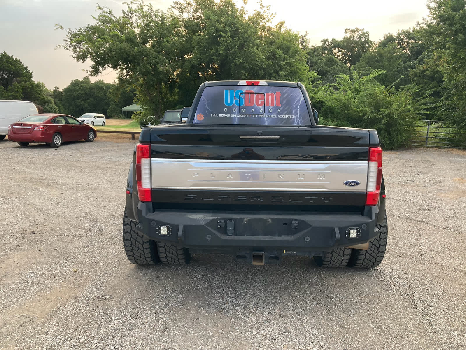 2018 Ford Super Duty F-350 DRW Pickup Platinum
