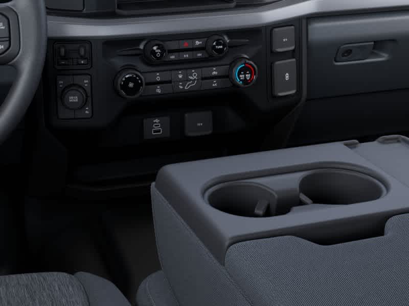 2027 Ford Super Duty F-450 Pickup XL