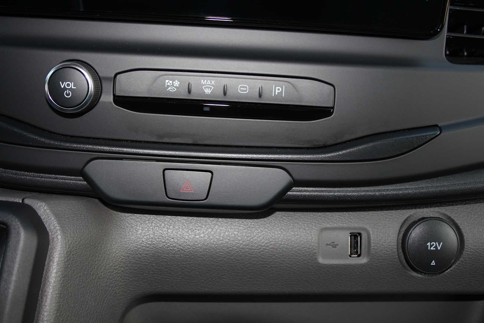 2024 Ford Transit Base