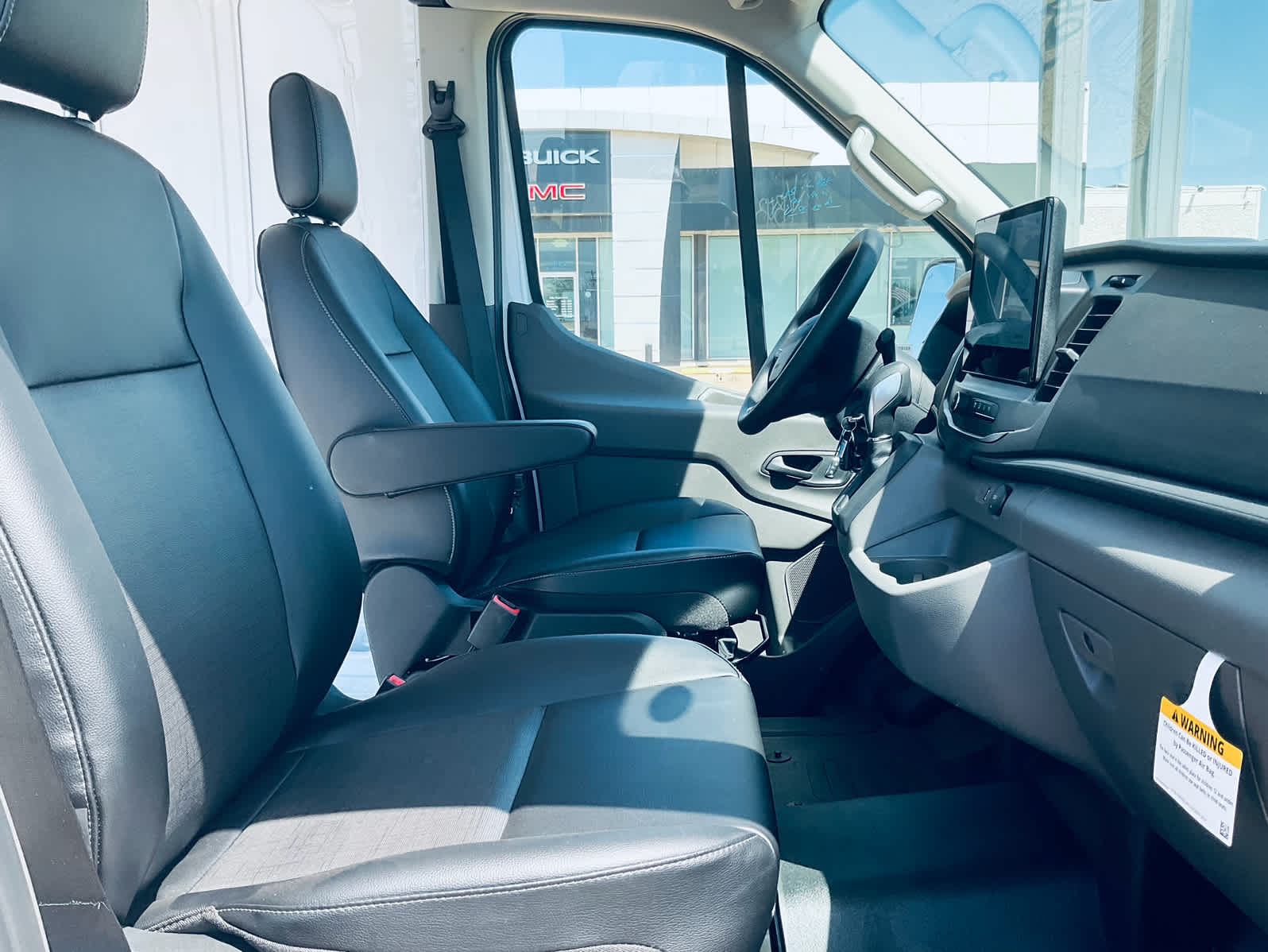 2024 Ford Transit Base