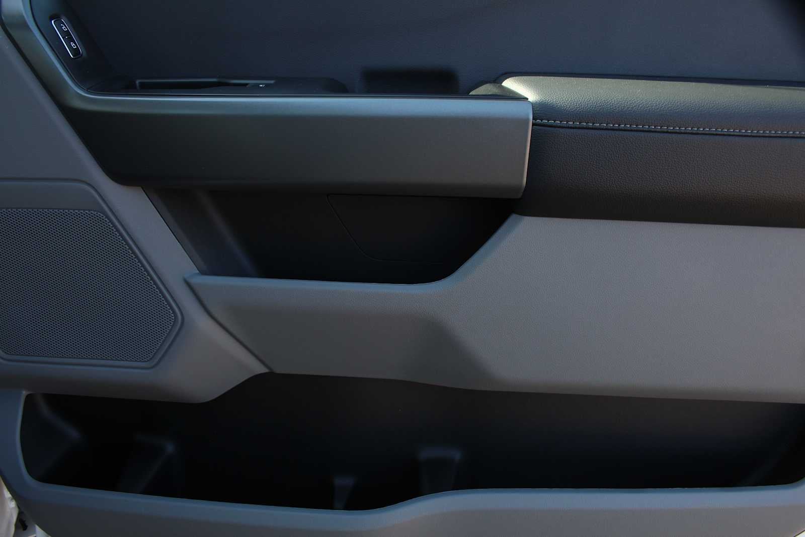 2026 Ford Super Duty F-350 SRW Pickup XL