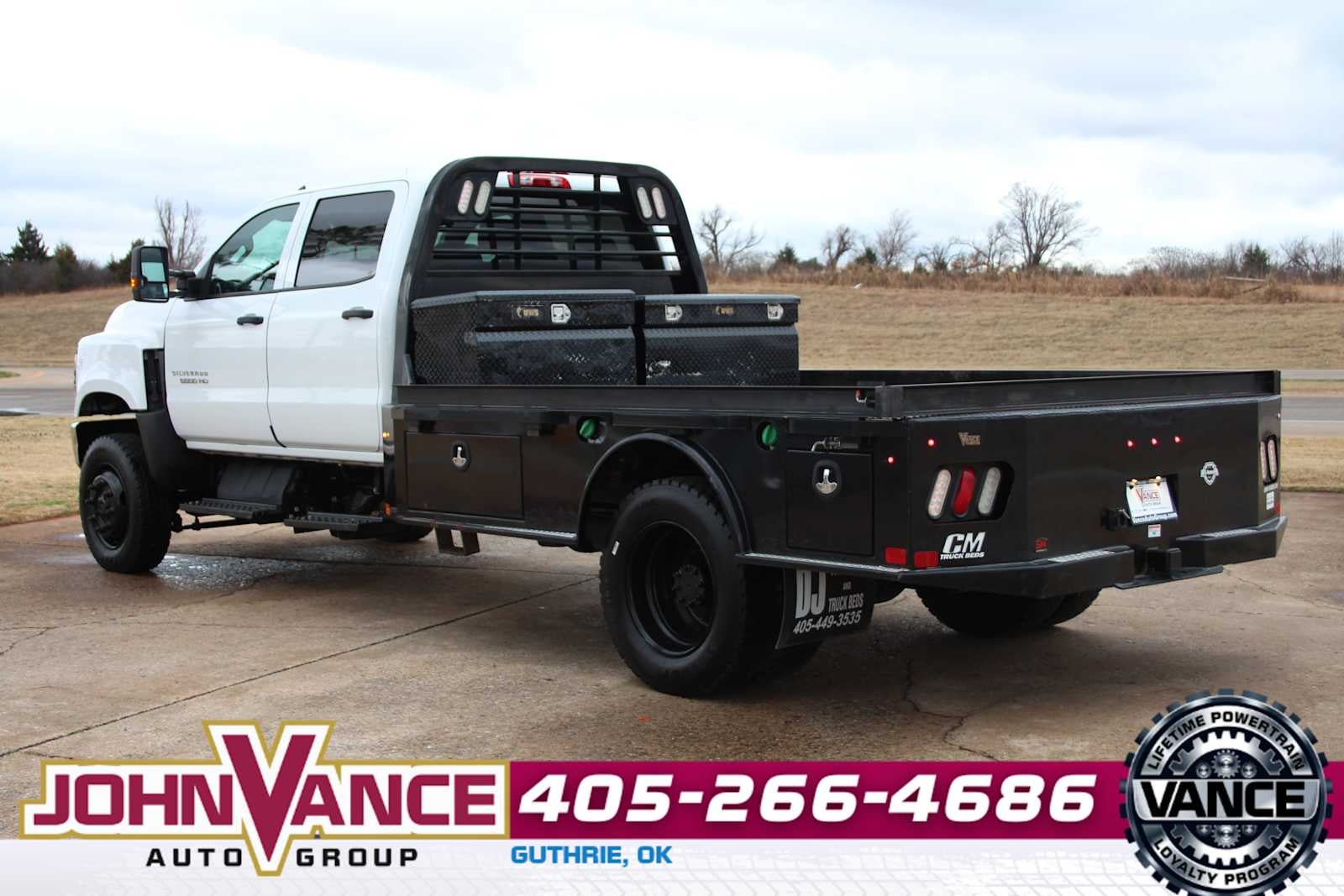 2021 Chevrolet Silverado MD LT