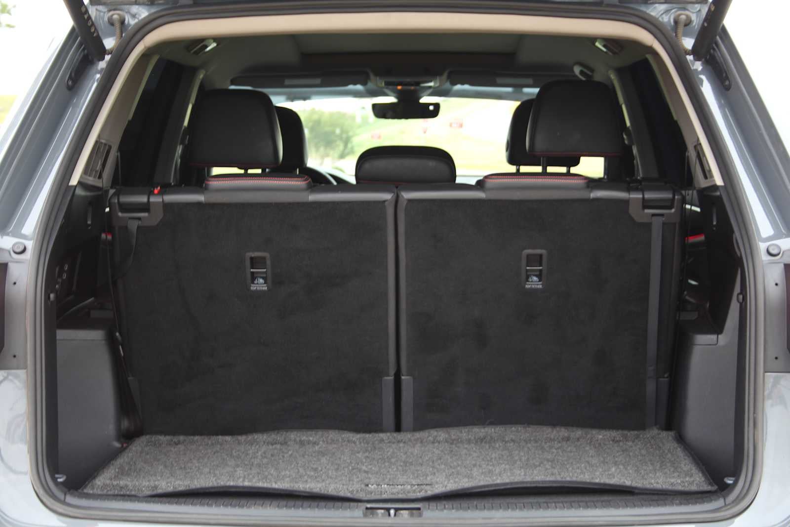 2024 Volkswagen Atlas 2.0T Peak Edition SE w/Technology