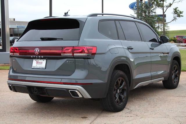 2024 Volkswagen Atlas 2.0T Peak Edition SE w/Technology