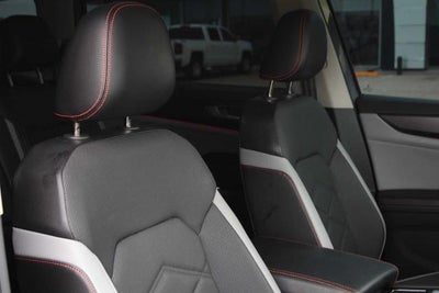 2024 Volkswagen Atlas 2.0T Peak Edition SE w/Technology
