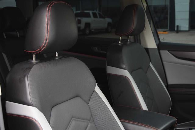 2024 Volkswagen Atlas 2.0T Peak Edition SE w/Technology