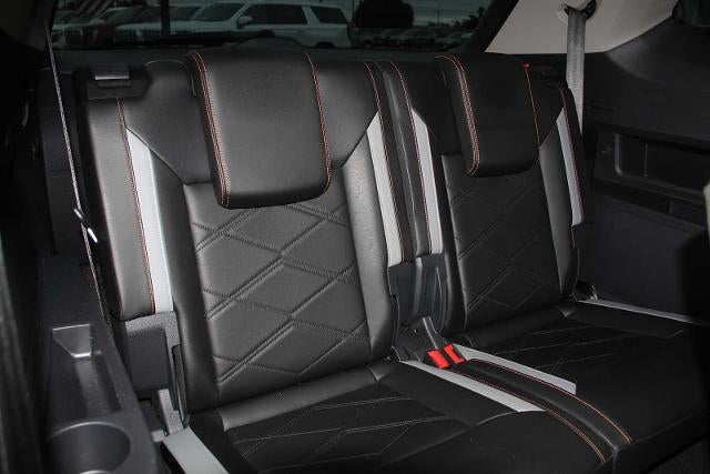 2024 Volkswagen Atlas 2.0T Peak Edition SE w/Technology