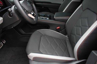 2024 Volkswagen Atlas 2.0T Peak Edition SE w/Technology